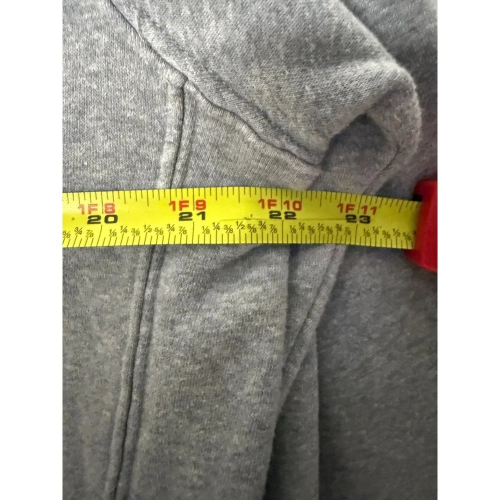 Nike Sportswear Club Fleece Sweater Swoosh Mens‎ M Gray Athletic
